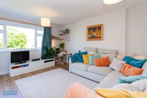 Sitting Room- click for photo gallery